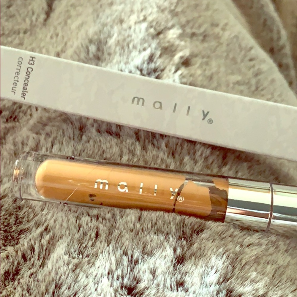 NWT Mally H3 concealer Rich